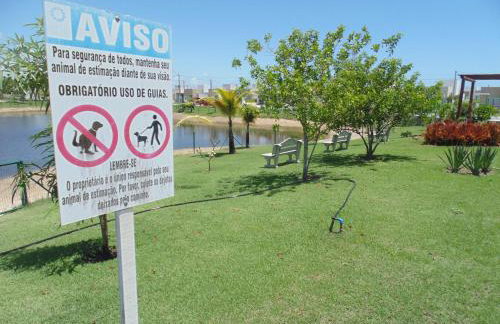 Linda Casa com Piscina em Condomínio Fechado na Praia do Francês - Foto 43