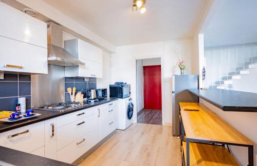 Duplex- T2 Barcelona Pop - Terrasses - Parking - Vue canal - Foto 15