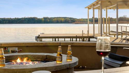 New Listing - Promo Price Waterfront Huge Yard - Foto 4