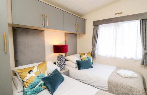 The Hideout - Photo 22