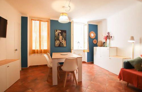 ROCHE-Rock in the heart of the Old Town - Foto 35