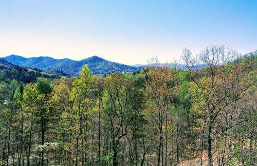 Peace of Heaven, Modern Chic Cabin, Majestic Mountain Views, Hot Tub, Fire Pit, Outdoor Games, Close to Town - Foto 56