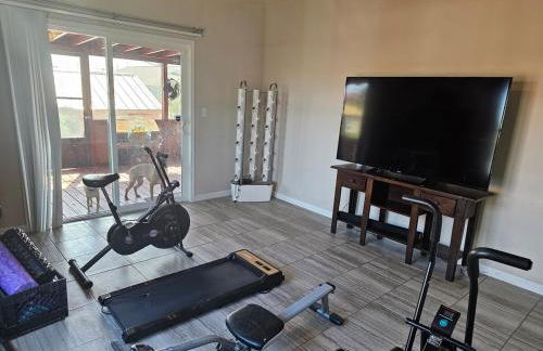 Huge 3k SQ FT Waterfront Home - Photo 32