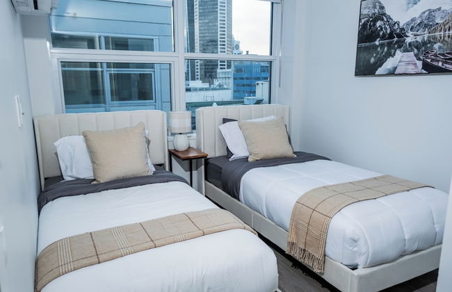 Silverstone Downtown Long-Term stay - Photo 13