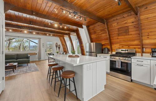 Cozy Mtn Cabin - Epic Views - Hot Tub - Fire Pit - Foto 9