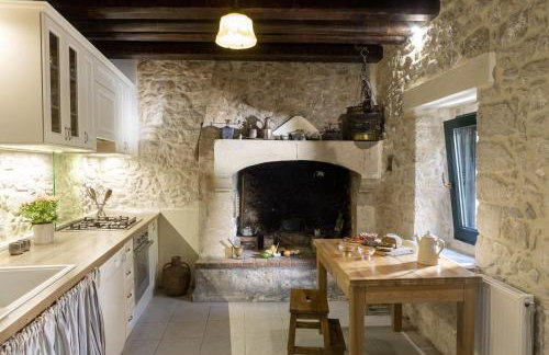 Villa Helidona With Private Pool - Photo 86