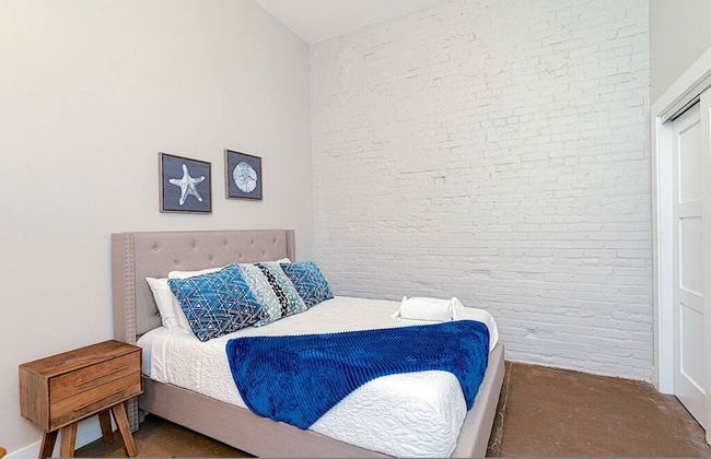 Ice Ice Baby Downtown Newport News - Foto 10