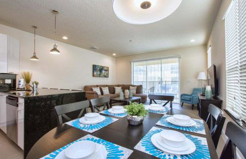 Beautiful House, Private Splash Pool, Balcony Off Master Suite, Free Wifi!!! 3 Bedroom Townhouse by RedAwning - Foto 52