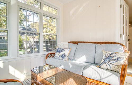 Bike to Private Beach Cape Cod Escape with Sunroom - Foto 13