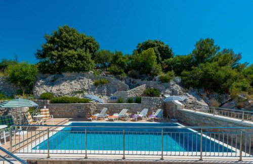 Villa Borna Apartments with Free Parking - Foto 13