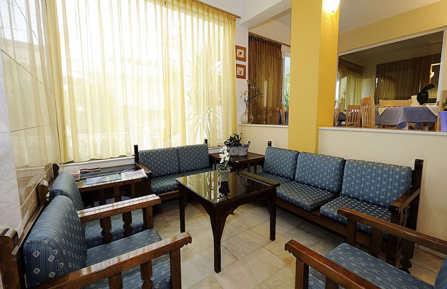 Apollon Hotel Apartments - Foto 3