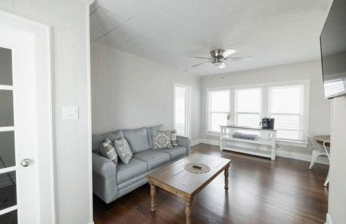 Galvez Oceanview Retreat Walk to Beach or Pleasure Pier - Foto 13