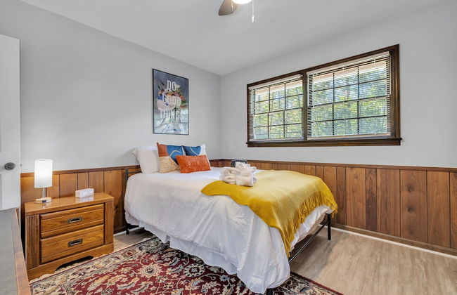 Hudson Manor 4 Bedroom Home by RedAwning - Foto 6