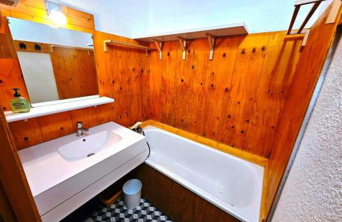 Studio-cabine au pied des pistes avec terrasse de plain-pied - Photo 38