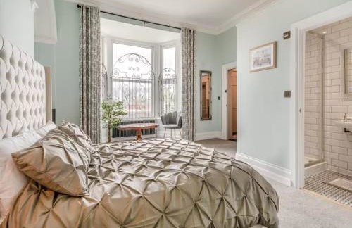 Riverside Georgian House with Hot Tub, Sauna & Parking - Foto 12