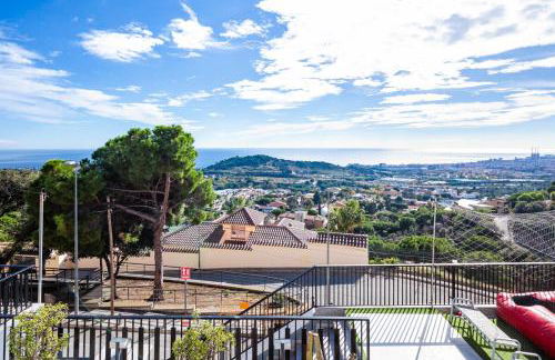 A+View Private Terrace Private Pool Family Fun - Photo 70