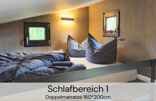 TinyHousebeiDresden mit Faßsauna unser größtes winziges Häuschen für bis zu 7 Personen, Kaminofen, große Terrasse - Nähe Sächsische Schweiz - Von Juni - September Mindestmietzeit 1 Woche Sa-Sa - Foto 16