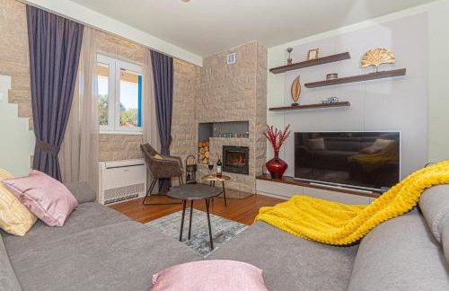 Villa Romansa Miljevci near Krka National Park - Photo 42