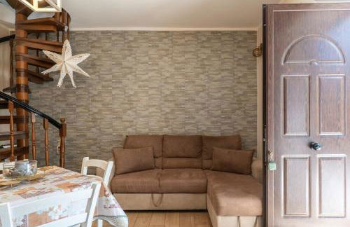 Villa a due passi dal mare "Cicogne Apartment" con BBQ e parcheggio gratuito a due passi dall'Aeroporto - Foto 15