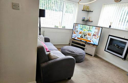 Willow Retreat - House in Burbage- Sleeps2- Garden - Photo 22