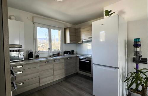 Charming apartment near Geneva - Photo 2