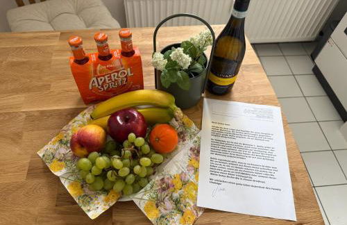 1 Zi Whg an der Universität zu Kiel-City, Alsenstrasse 17, perfekt als Schadenwohnung, eigener Parkplatz, 45 qm, große Wohnküche, , Wlan incl, perfekt möbliert, je 3 Min zur Universitätsklinik zu Kiel, Ostsee, Seebäder, - Foto 6