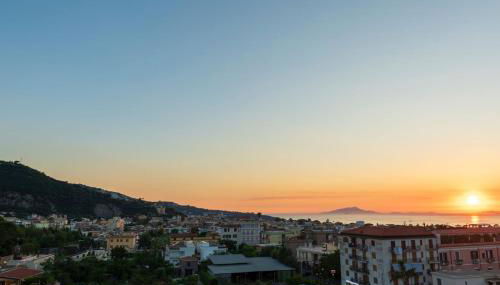 Sweet Emily - Photo 4