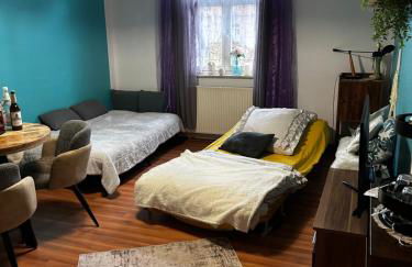 Ferienwohnung HAPPYHOME Bahnhofnah gemütlich familiär - Foto 2