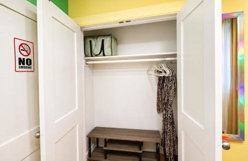 Lemon Vibes room in Guesthouse - Photo 11
