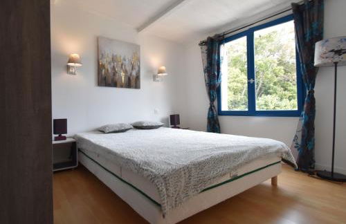 Tranquil Villa with Pool - Foto 2