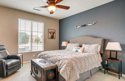 Backyard Paradise and Community Perks Buckeye Oasis - Foto 15