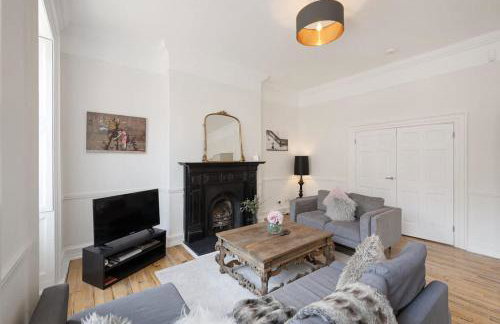 Large Luxury City Centre Flat with Balcony - Foto 9