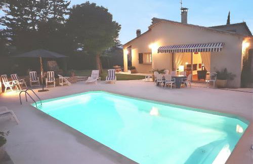 Villa élégante à Céreste avec piscine privée et jacuzzi - Foto 10