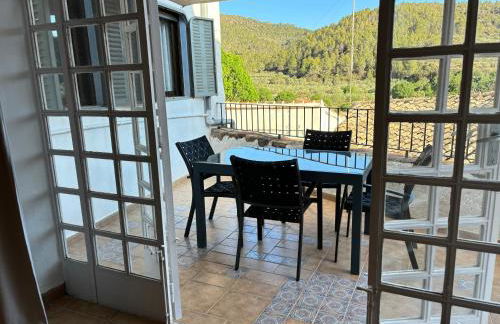 Piso en Vall de Almonacid con vistas, aire acondicionado, Wifi y Smart TV - Foto 6