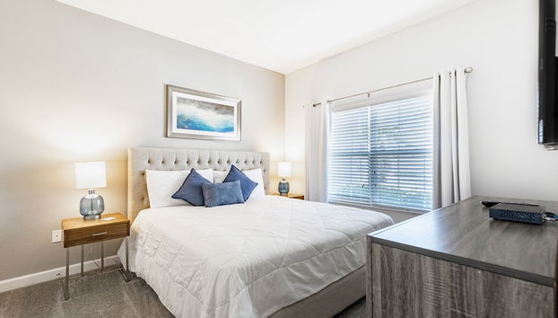 8957sid-the Retreat At Championsgate 4 Bedroom Townhouse by RedAwning - Foto 2, Habitación