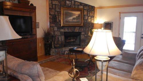C20, Three bedroom, three bath log-sided, luxury Harbor North cottage with hot tub cottage - Foto 4