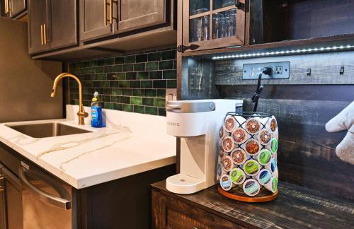 Exquisite jazzy warm deco nearby the Strip - Top 15 Best Vegas Vacation Home recommended by Conde Nast Traveler - Foto 11