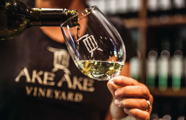 Bay of Islands Wine Tour - Photo 2