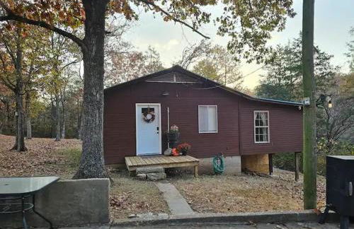 Cabin near Dogwood Canyon, Top of the Rock, Branson - Foto 26