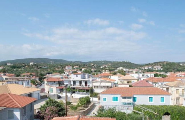 Villa in Finikounta Near Sandy Beach - Photo 32