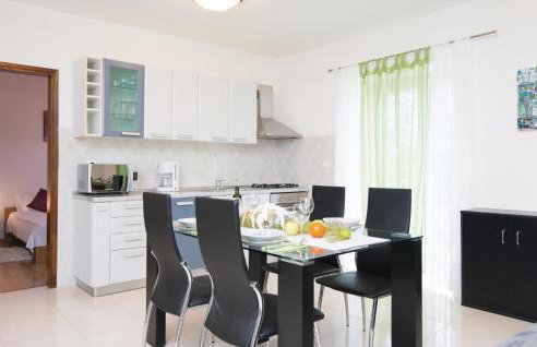 Lovely Home In Nedescina With Wifi - Foto 15