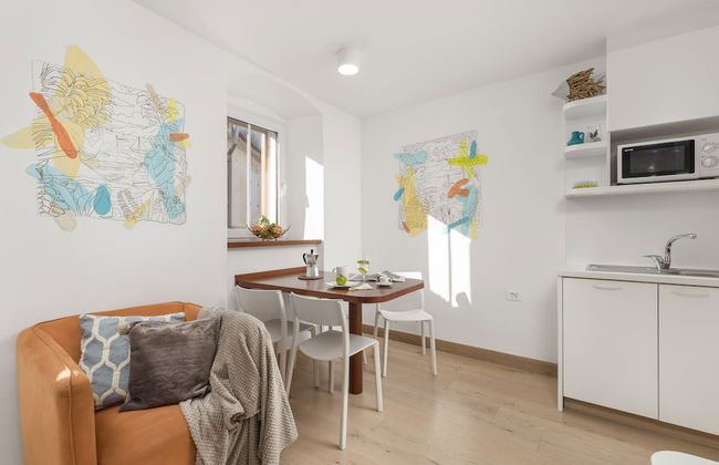 Beautiful Apartment House On The Seaside - Photo 35