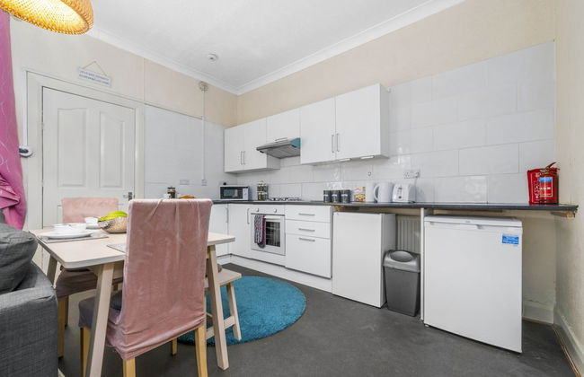 One Bedroom Apartment by Klass Living Serviced Accommodation Bellshill - Elmbank Street Apartment with WIFI and Parking - Foto 6