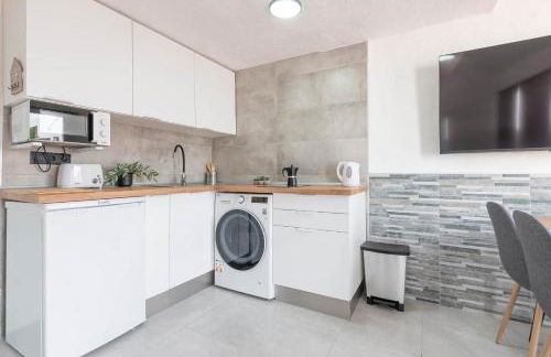 Private Jacuzzi with sea view and pool - Foto 9