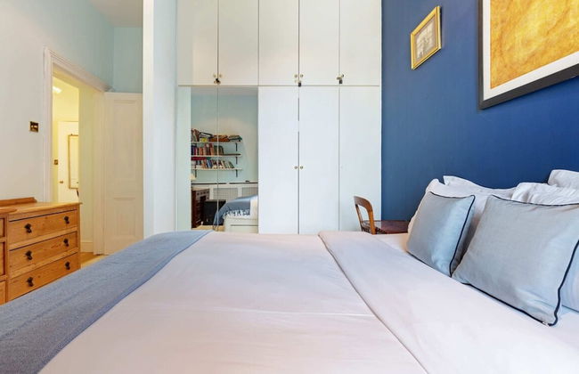 Gorgeous 1 Bedroom in Earl's Court With Vintage Furniture - Foto 3