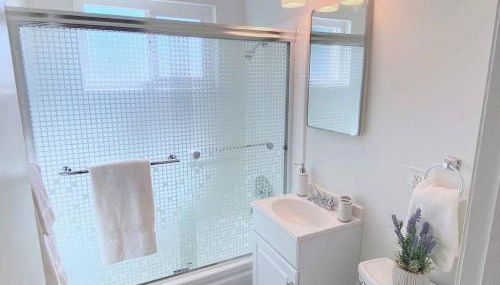 Top Floor-Work Here-Walk Downtown-King Bed - Foto 5