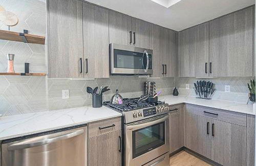 Family Getaway Near Grayhawk Golf , Parking - N244 - Foto 5