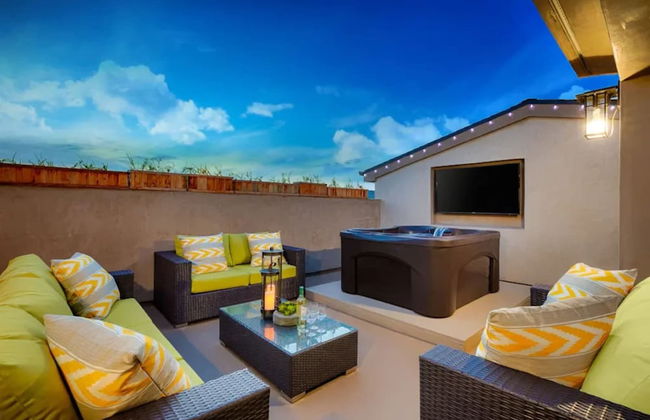 4 Br Roof Deck Hot Tub Steps to Beach Dining - Foto 11