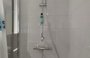 Appart t2 - jusqu'à 4 couchages - avec jardin - Foto 11