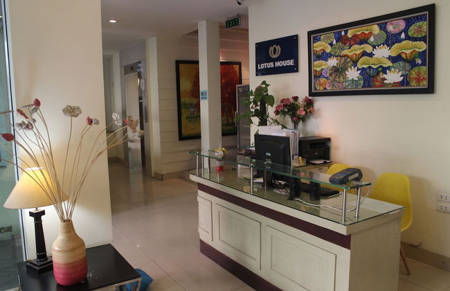 Lotus House - Photo 3